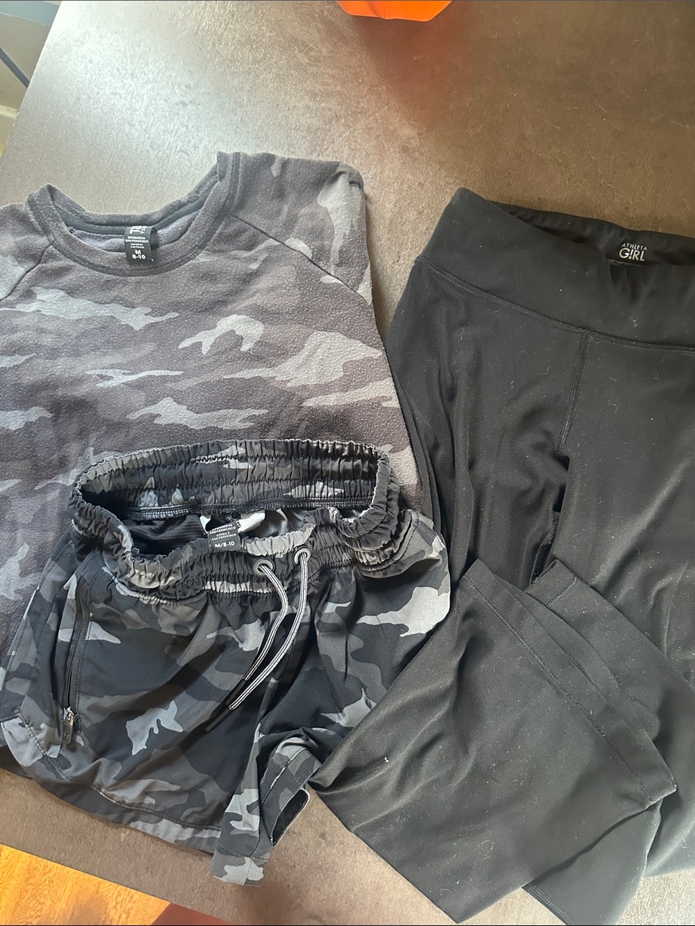 Athleta Girls Camo Sweatshirt, Shorts and Black Flare Capri Legging Set M 8-10